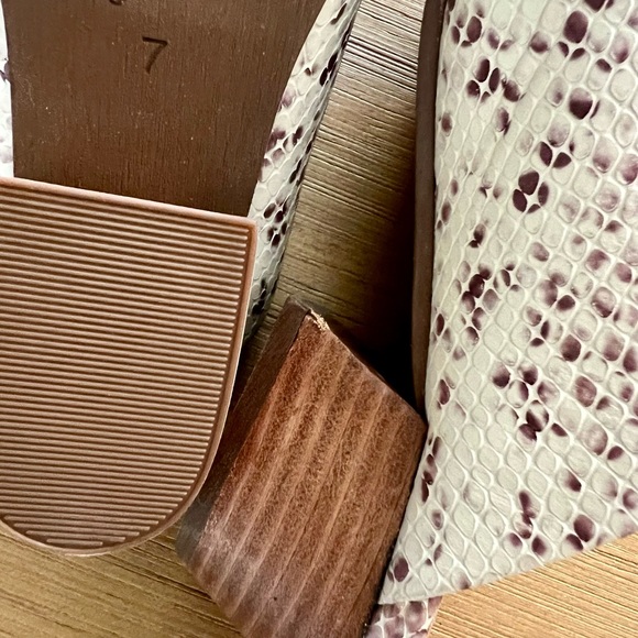 Seychelles Python Mules - Picture 5 of 5